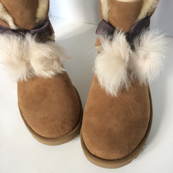 NIB ! UGG AUSTRALIA GITA BOOT - Picture 3 of 8